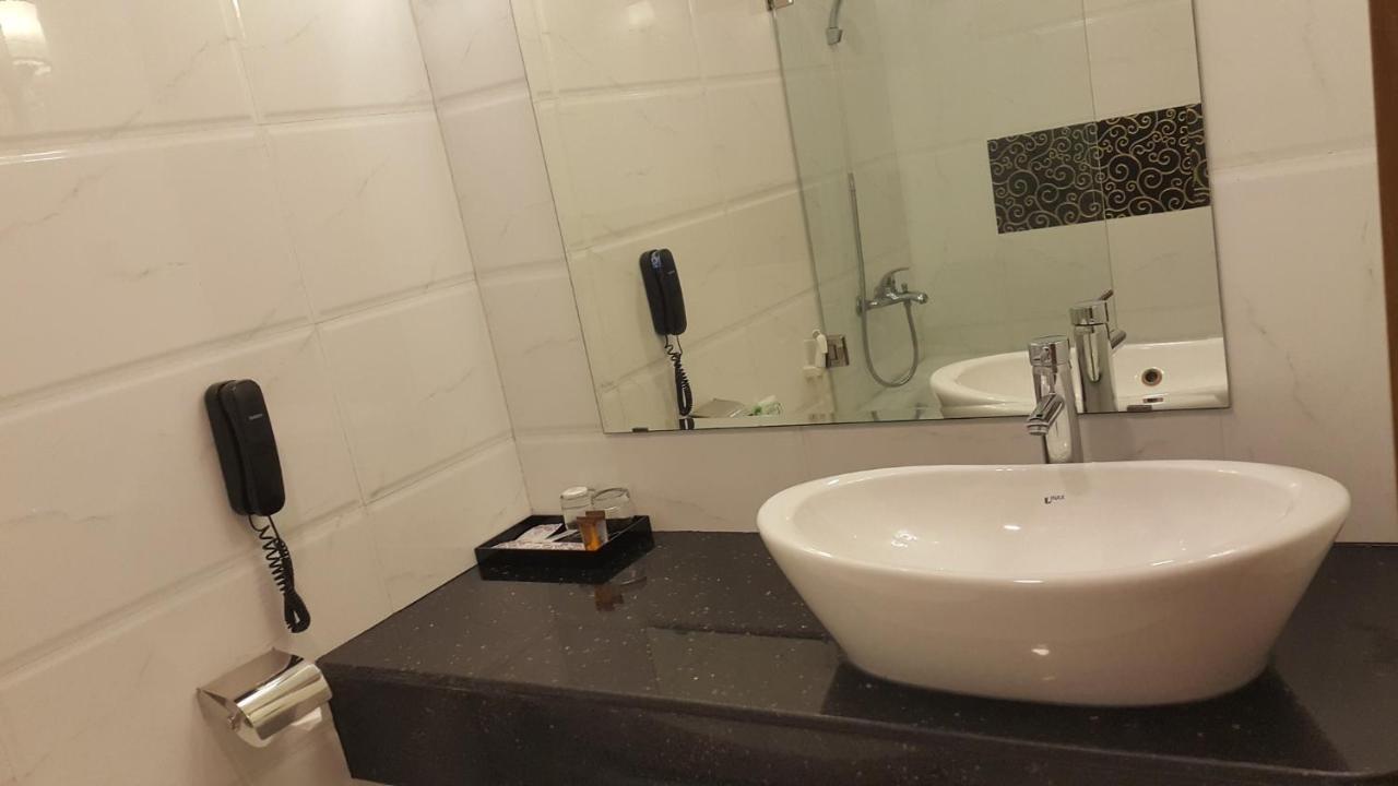 Le Duy Grand Hotel Ho Si Minh-város Kültér fotó